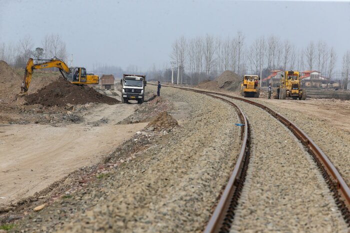 وام ۱.۶ میلیارد دلاری روسیه برای تکمیل مسیر ریلی رشت-آستارا/ تملک ۳۰۰ هکتار از اراضی