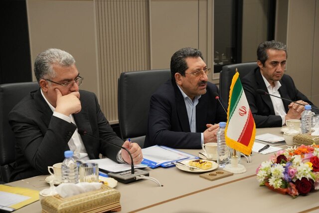ایران آ...