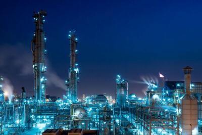 تصمیم جدید دولت برای حمایت از تولید؛ سهمیه سوخت صنایع ۲۰ درصد بیشتر شد