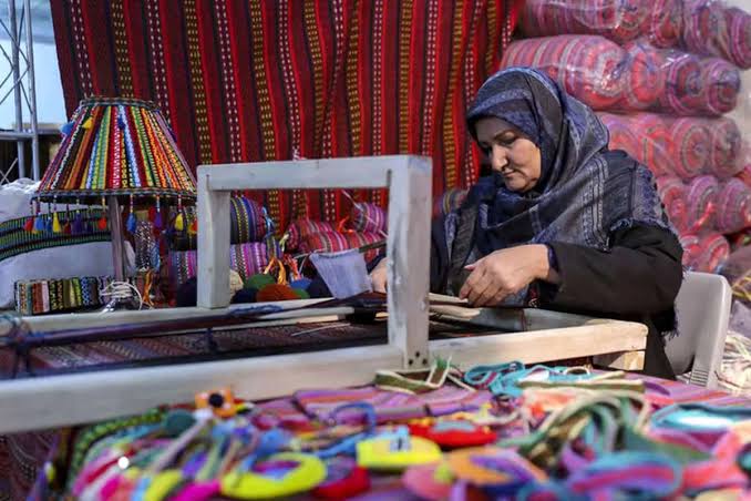 فرصتی نو برای کسب‌وکارهای خانگی؛ از وام‌های آسان‌تر تا فروش آنلاین با هوش مصنوعی