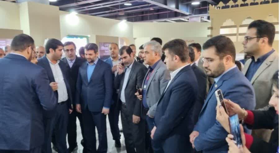 رونمایی...