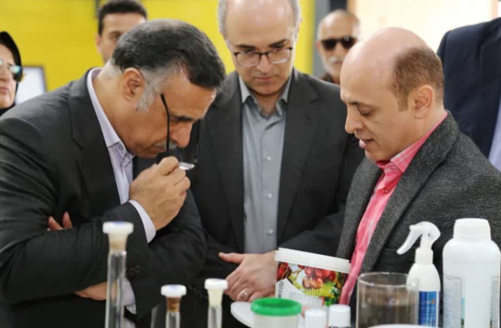 تاکید مشاور وزیر علوم بر توسعه بازارهای صادراتی در دهکده نوآوری فشتام