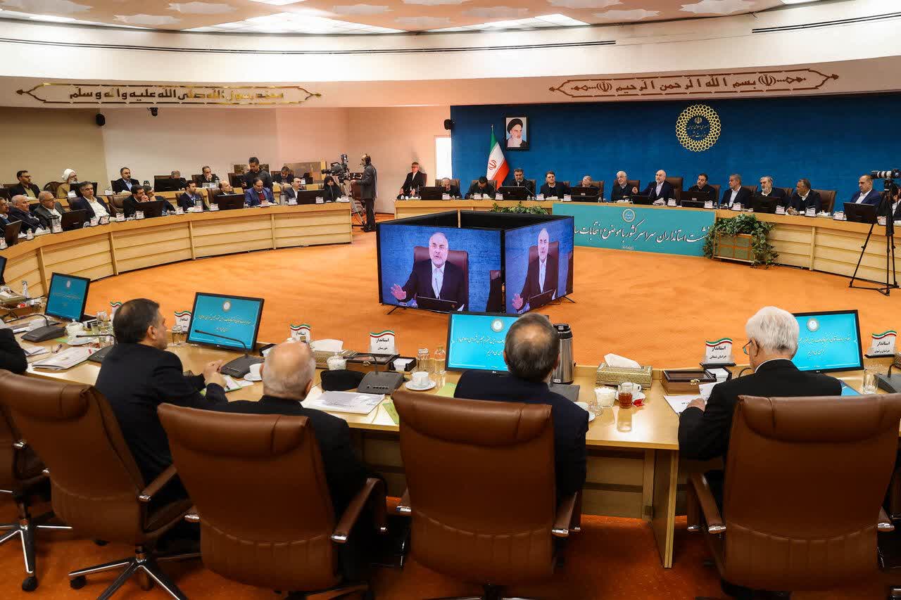 نشست استانداران سراسر کشور با رئیس مجلس شورای اسلامی برگزار شد