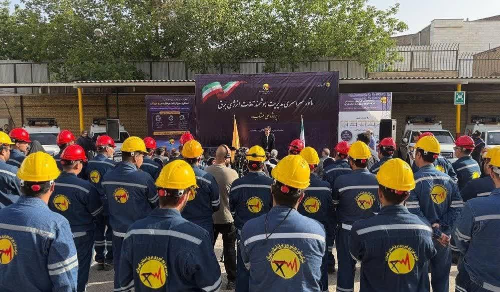با اجرای طرح مهتاب معادل دو نیروگاه بزرگ از تلفات شبکه کم شد