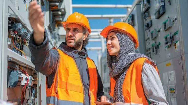 الزامات استراتژیک برای ماندگاری نخبگان؛ از ثبات اقتصادی تا ارتقای زیرساخت‌های آموزشی