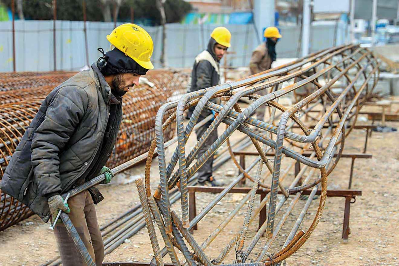 پرداخت ۴۰درصد فوق‌العاده جمعه کاری قابل حذف نیست؛ تعطیلی کارگران امکان جابجایی دارد