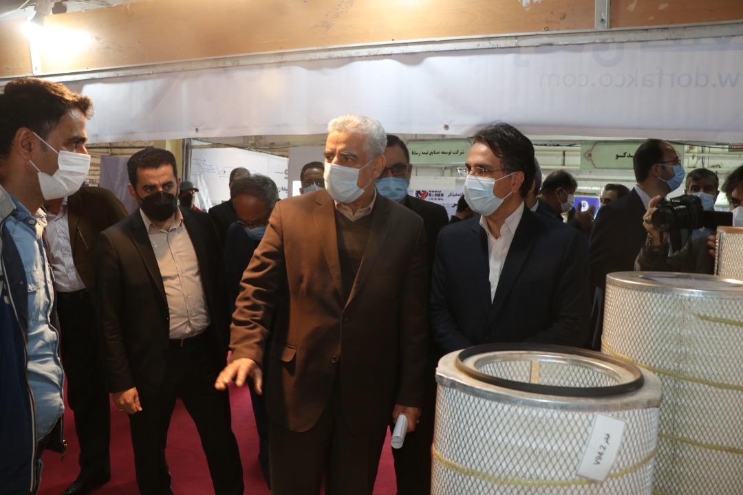 با حداکثر توان خود از تولیدات ساخت داخل حمایت می کنیم