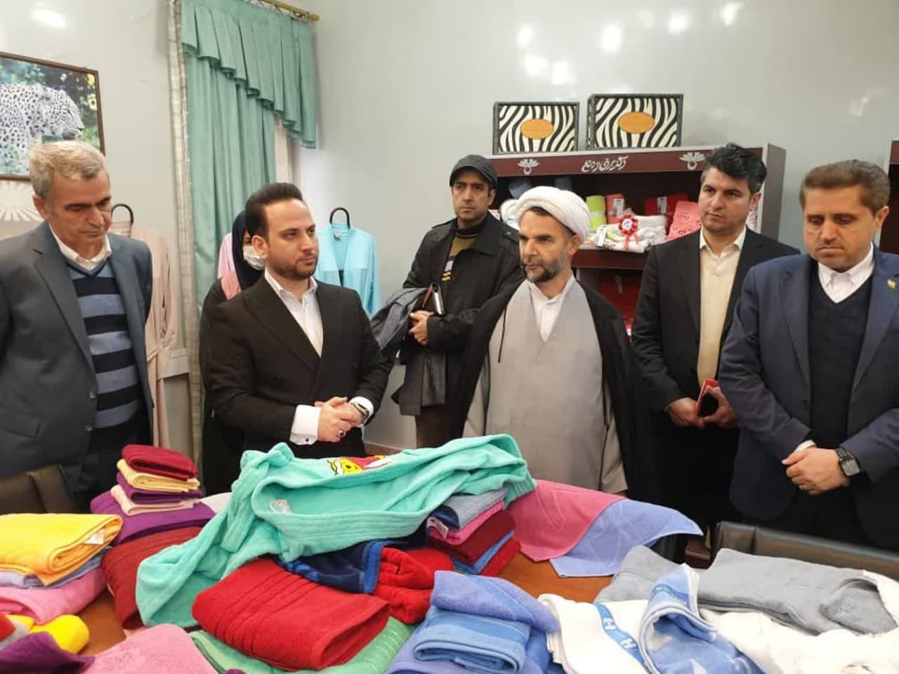 شرایط اقتصادی امروز، اهمیت توجه به تولید و اشتغال را مضاعف کرده است