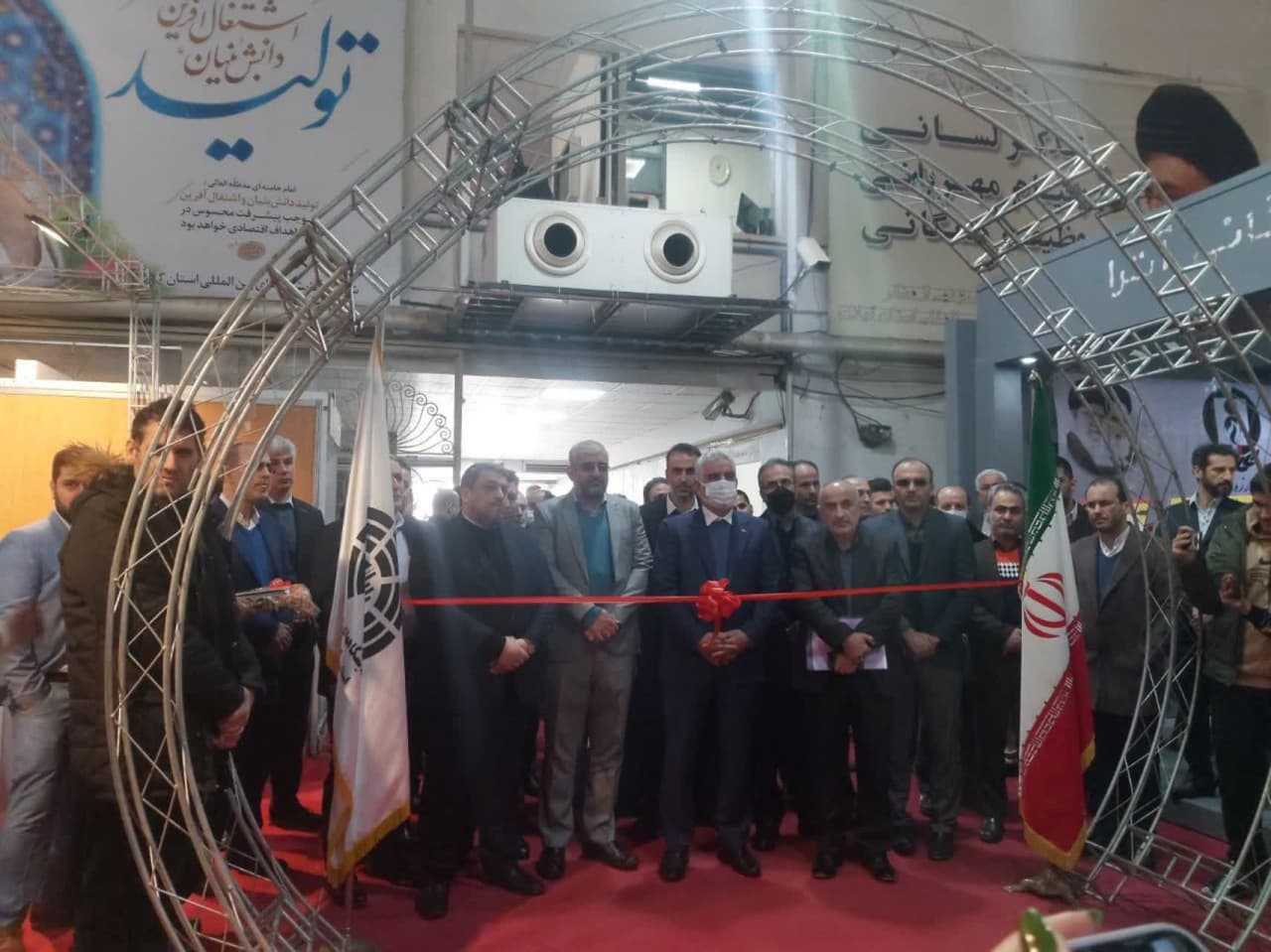 آغاز به کار نمایشگاه خدمات کسب و کار با رویکرد دانش بنیان برای اولین بار در گیلان