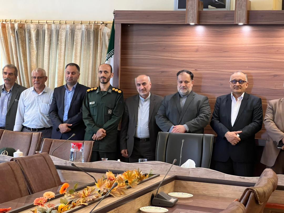 سهم یک ...