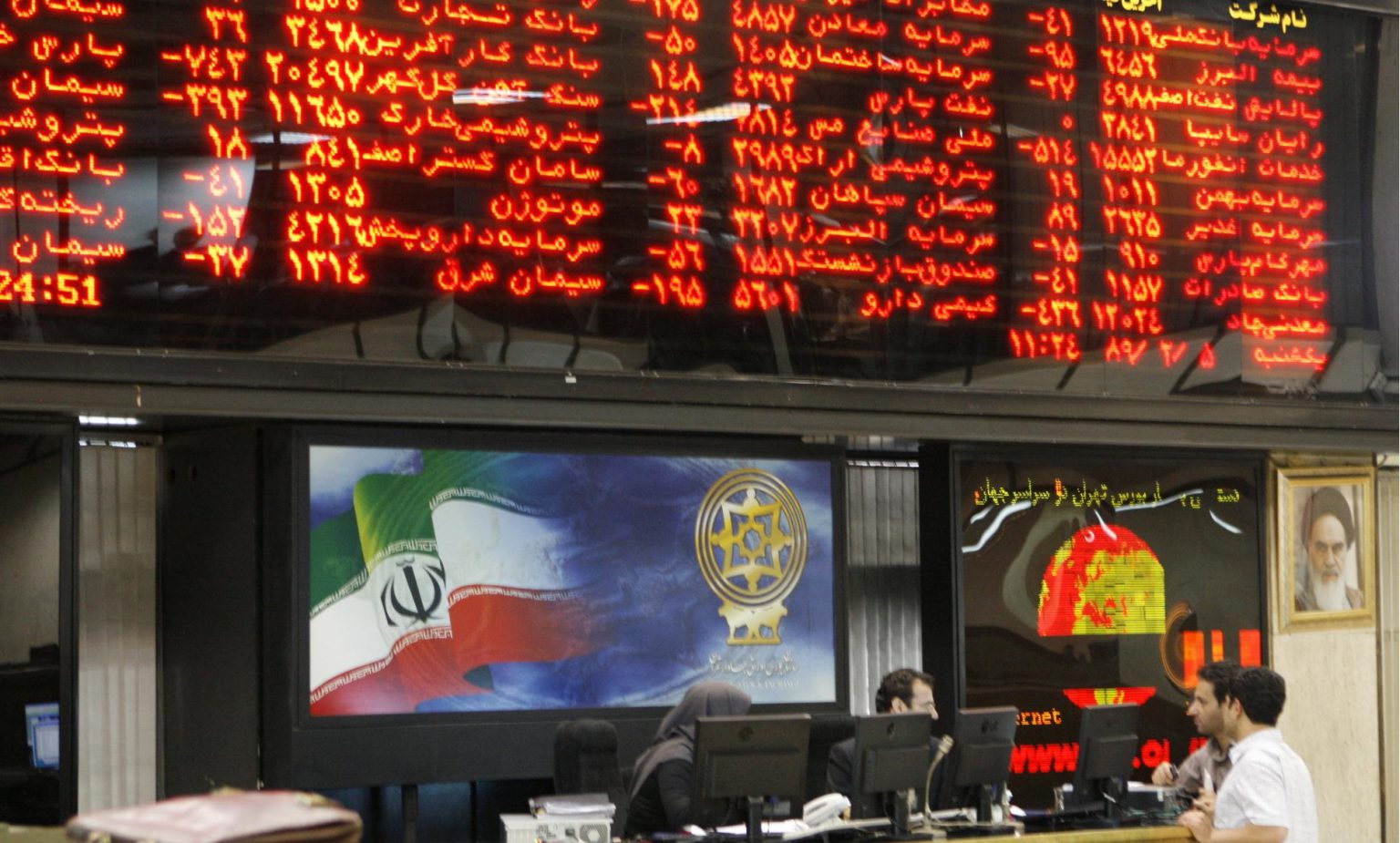 جای خالی مالیات در بازار بورس ایران