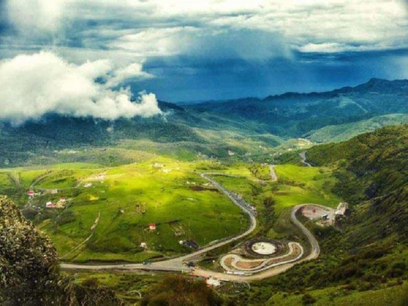 حیران آ...