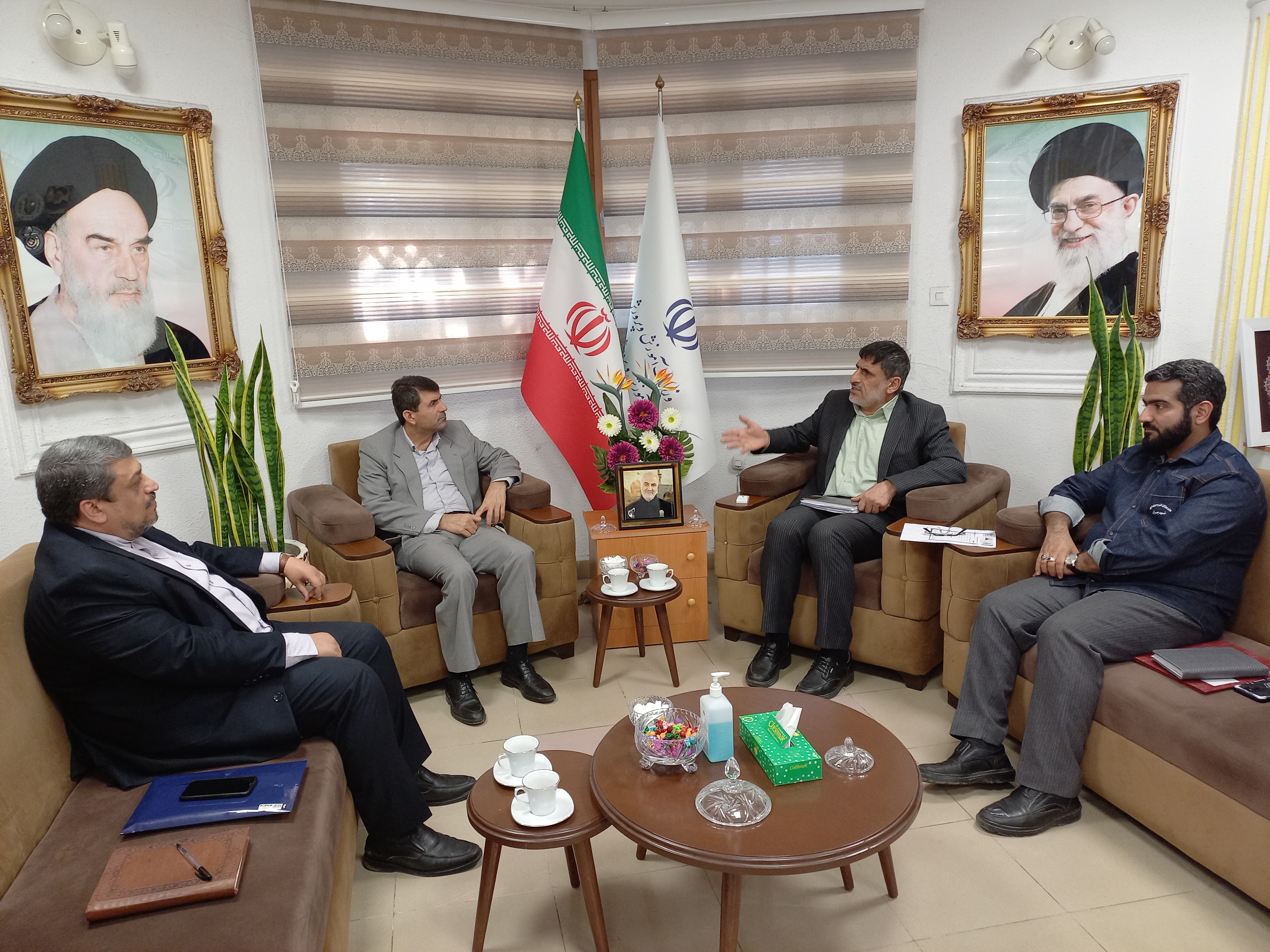 آشنایی دانش آموزان با فضای کسب و کار و فراگیری مهارتهای تخصصی از مهمترین برنامه های آموزش و پرورش است